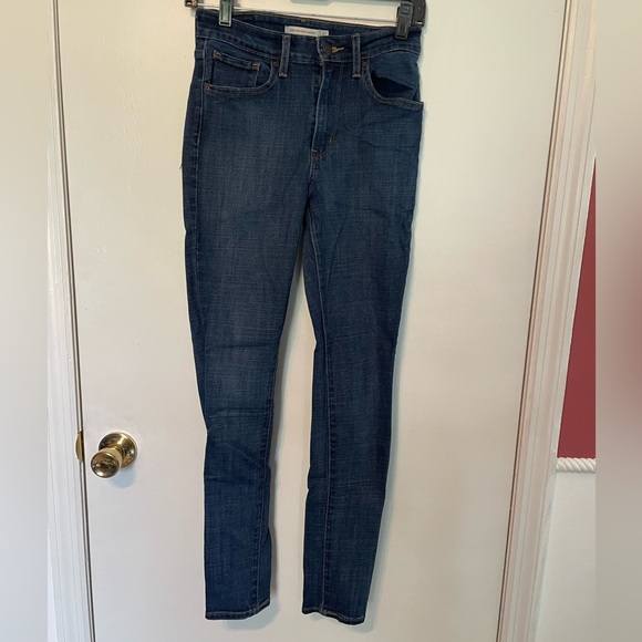 Levi’s 721 High Rise Skinny - Picture 2 of 3